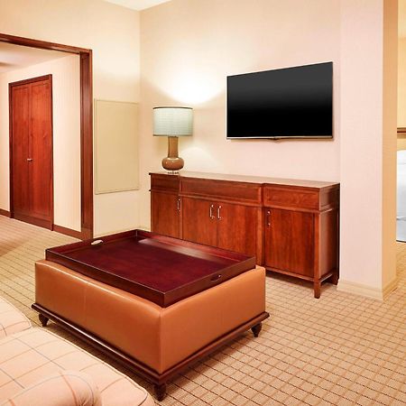 Sheraton Hotel Stonebriar Колони Экстерьер фото