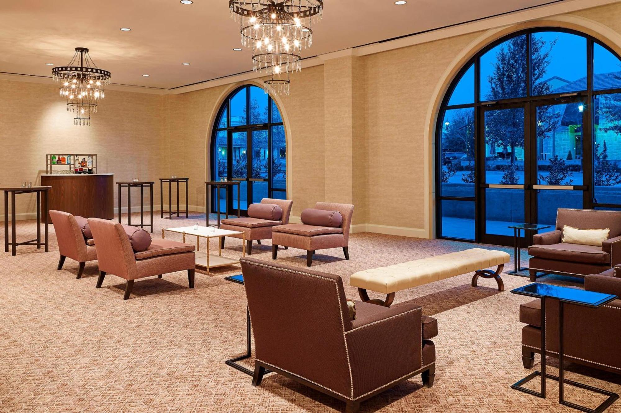 Sheraton Hotel Stonebriar Колони Экстерьер фото