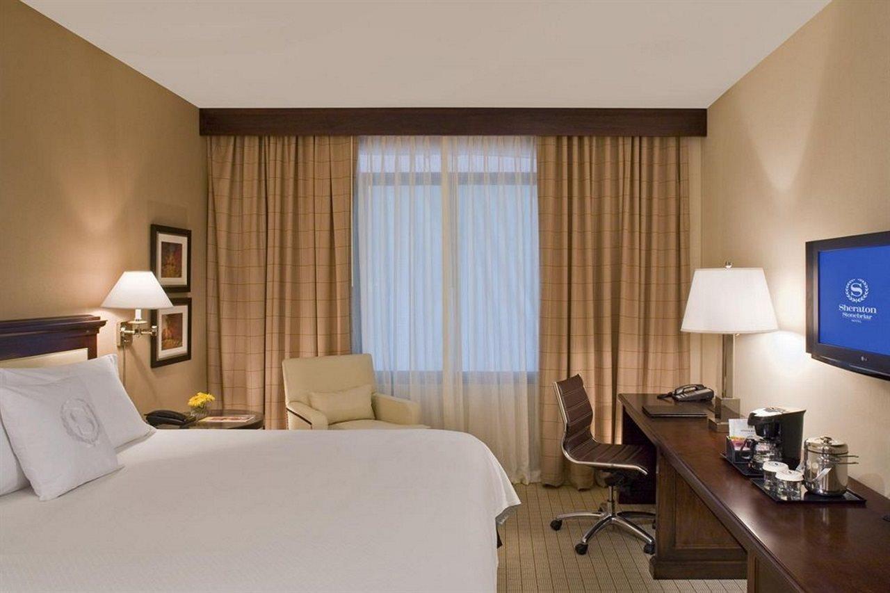 Sheraton Hotel Stonebriar Колони Номер фото